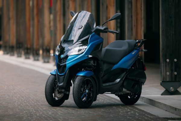 piaggio mp3 sport blu-2