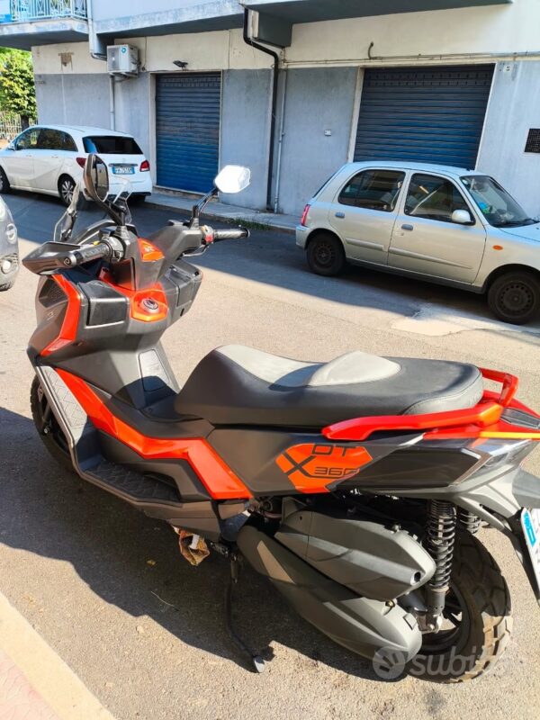 scooter Kymco DTX 360 350i usato-3